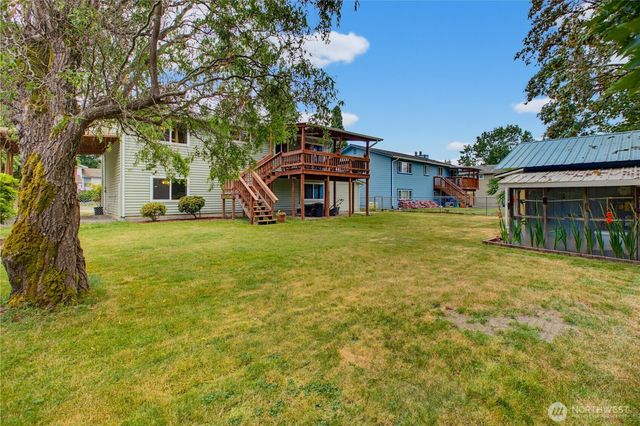 3200 SE 20th Court, Renton, WA 98058