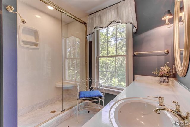 452 Meyer Avenue, Kirkwood, MO 63122