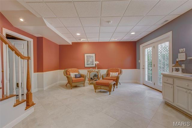 452 Meyer Avenue, Kirkwood, MO 63122
