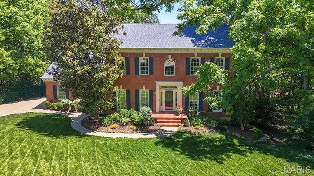 452 Meyer Avenue, Kirkwood, MO 63122