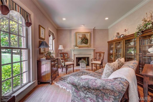 452 Meyer Avenue, Kirkwood, MO 63122