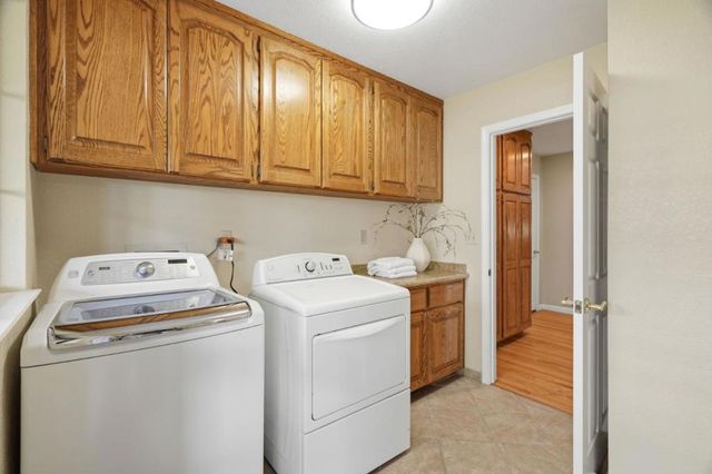 20523 Manor Drive, Saratoga, CA 95070