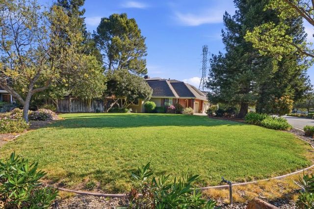 20523 Manor Drive, Saratoga, CA 95070