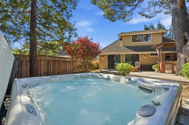20523 Manor Drive, Saratoga, CA 95070