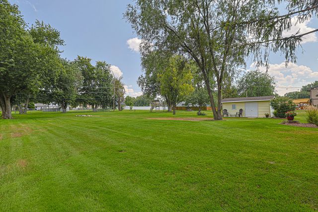 824 Ogden Road, New Lenox, IL 60451