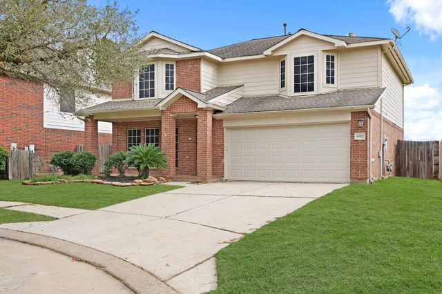 18902 Sun Pass Drive, Tomball, TX 77377