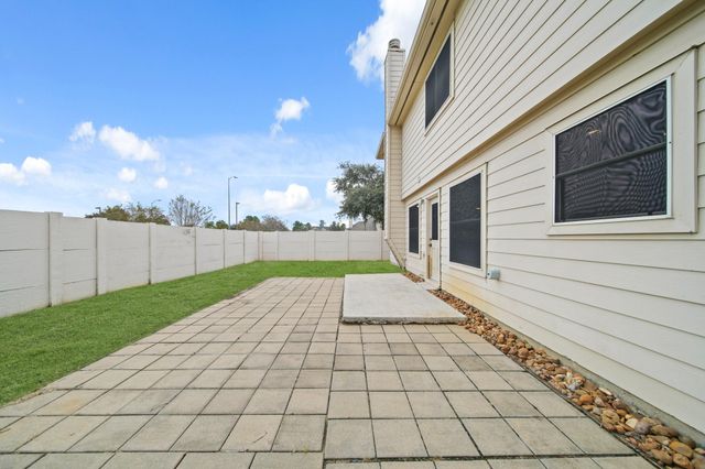 18902 Sun Pass Drive, Tomball, TX 77377