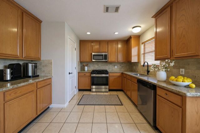 18902 Sun Pass Drive, Tomball, TX 77377