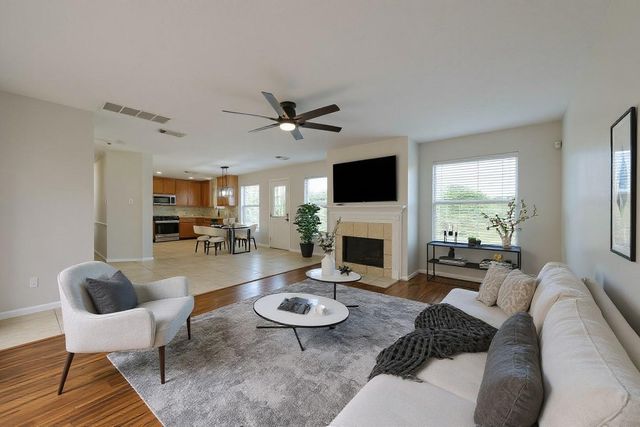 18902 Sun Pass Drive, Tomball, TX 77377