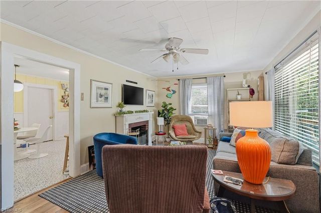 109 Mayfair Road, Lexington, NC 27292