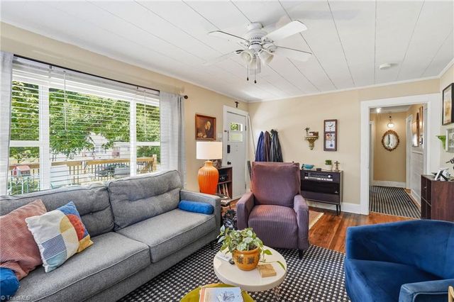 109 Mayfair Road, Lexington, NC 27292