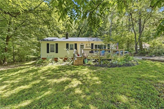 109 Mayfair Road, Lexington, NC 27292