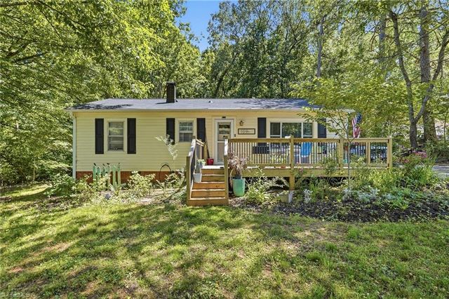 109 Mayfair Road, Lexington, NC 27292