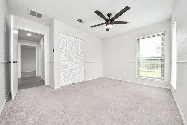 17011 Dusty Mill Drive W, Sugar Land, TX 77498