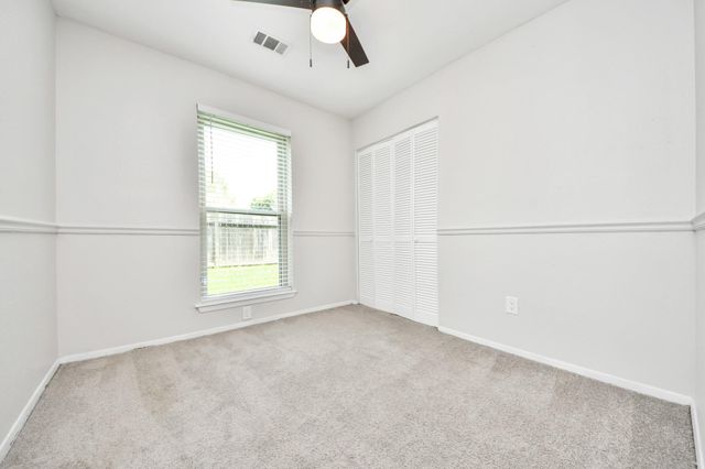 17011 Dusty Mill Drive W, Sugar Land, TX 77498