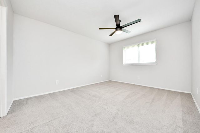 17011 Dusty Mill Drive W, Sugar Land, TX 77498