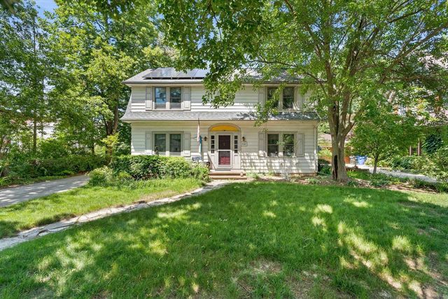 932 E COMMERCIAL STREET, Appleton, WI 54911