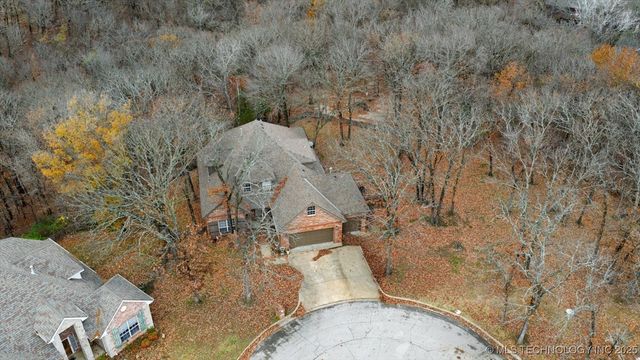 1417 Mission Court, Bartlesville, OK 74006