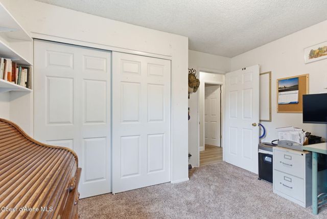 2025 W Saint Emilion DR, Hayden, ID 83835