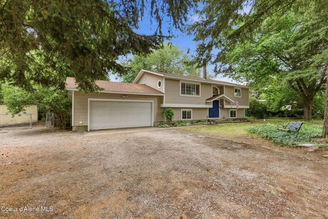 2025 W Saint Emilion DR, Hayden, ID 83835