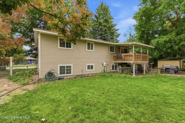 2025 W Saint Emilion DR, Hayden, ID 83835