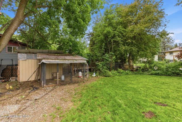 2025 W Saint Emilion DR, Hayden, ID 83835