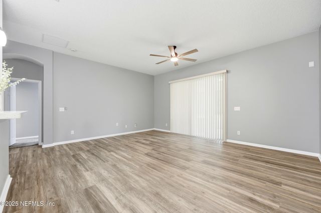 695 SID Drive, Jacksonville, FL 32218