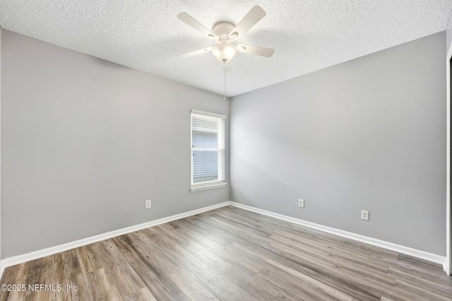 695 SID Drive, Jacksonville, FL 32218