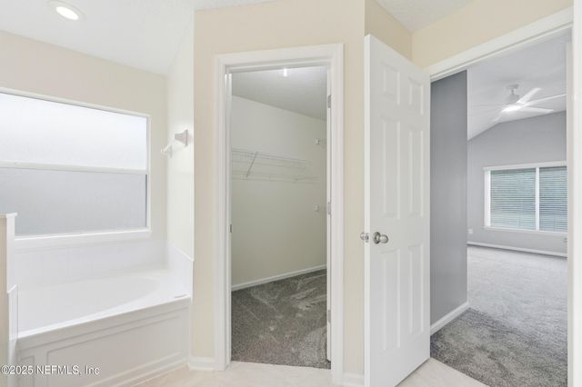 695 SID Drive, Jacksonville, FL 32218