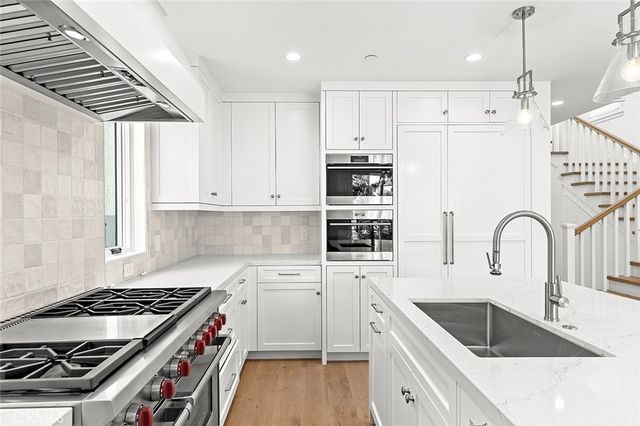709 Marigold Ave, Corona Del Mar, CA 92625