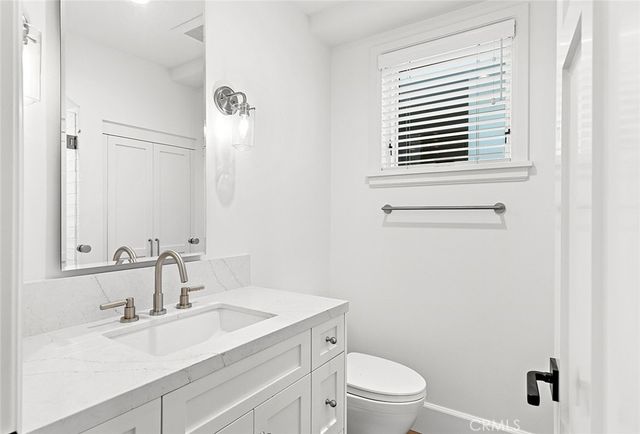 709 Marigold Ave, Corona Del Mar, CA 92625