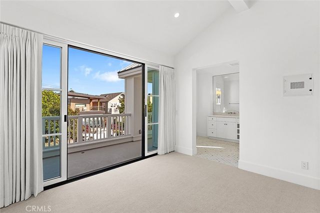 709 Marigold Ave, Corona Del Mar, CA 92625