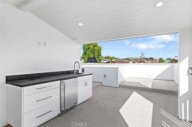 709 Marigold Ave, Corona Del Mar, CA 92625