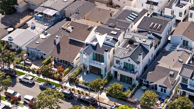 709 Marigold Ave, Corona Del Mar, CA 92625