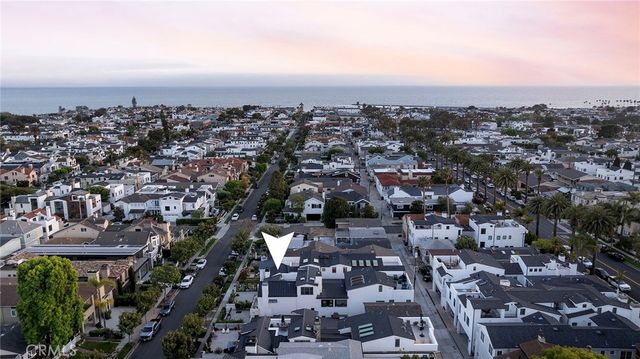 709 Marigold Ave, Corona Del Mar, CA 92625