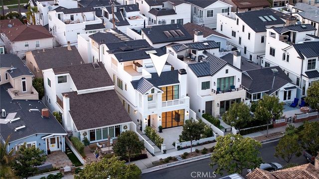 709 Marigold Ave, Corona Del Mar, CA 92625