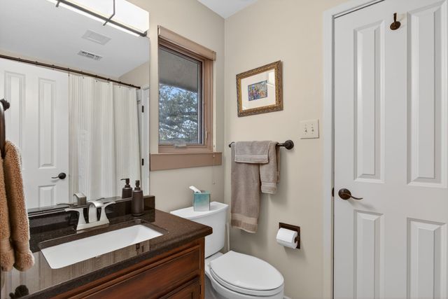 218 N Broadway Road, Azle, TX 76020