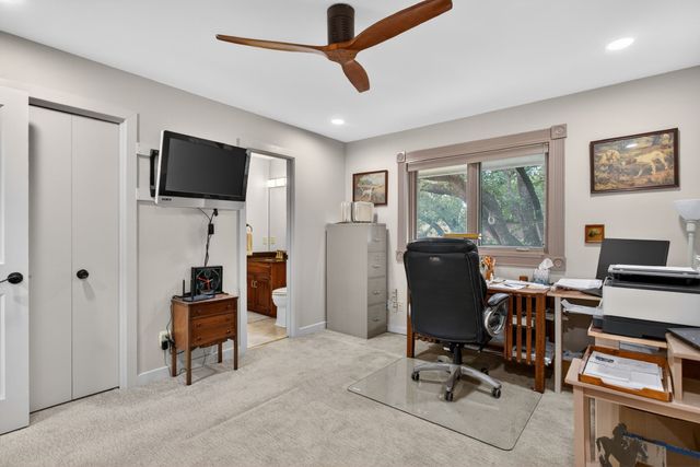 218 N Broadway Road, Azle, TX 76020