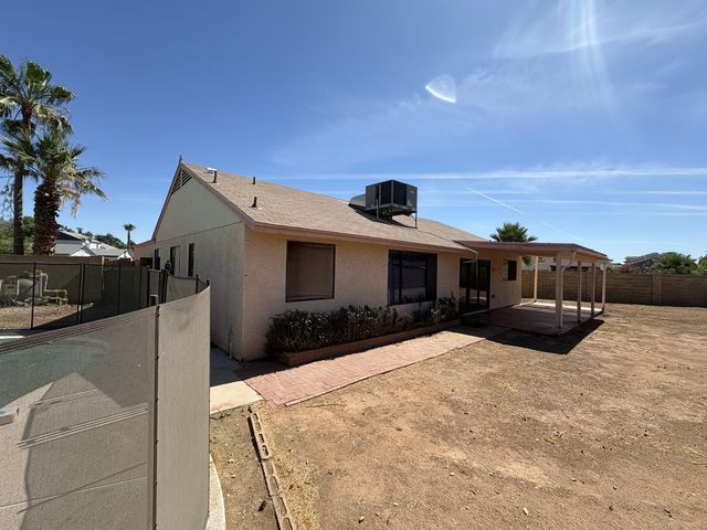6526 N 69th Drive, Glendale, AZ 85303