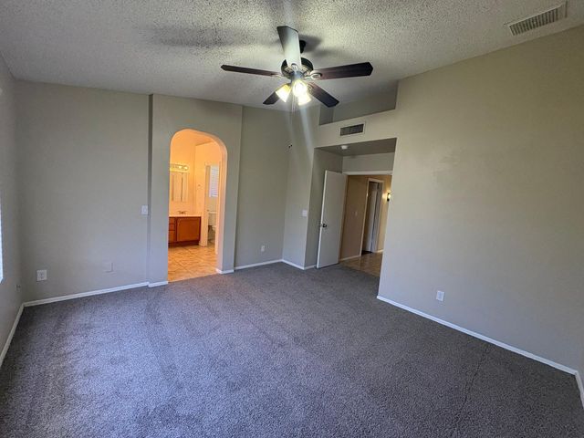6526 N 69th Drive, Glendale, AZ 85303