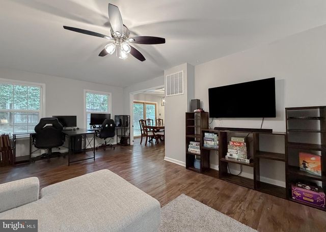 11769 BIG BEAR LN, Lusby, MD 20657