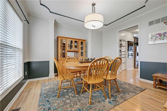 9842 Pin Oak Circle, De Soto, KS 66018