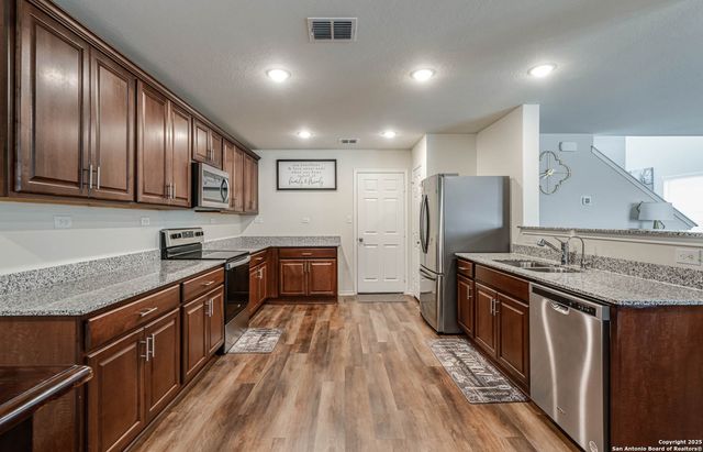 519 wild olive, San Antonio, TX 78219