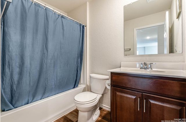 519 wild olive, San Antonio, TX 78219