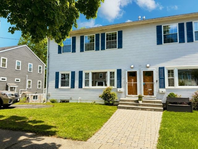 11 Hargrave Cir B, Newton, MA 02461