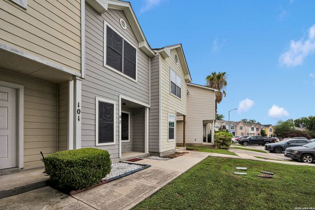 97 Autumn Pass, San Antonio, TX 78245