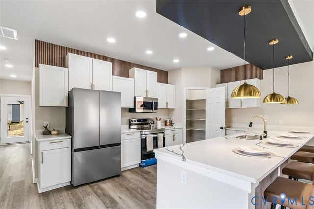 660 S Jones St, Petersburg, VA 23803