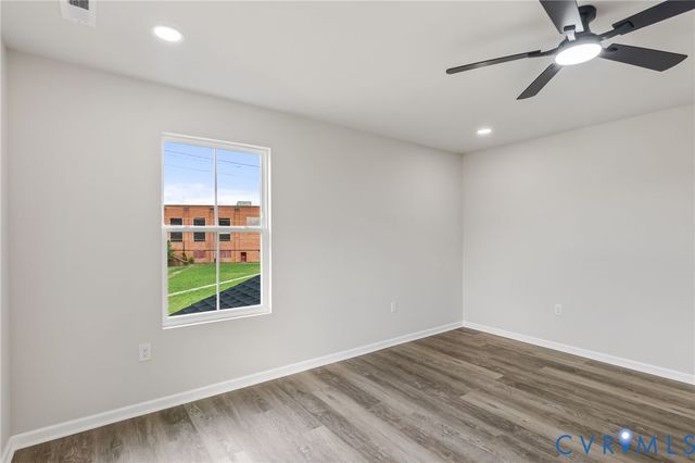 660 S Jones St, Petersburg, VA 23803