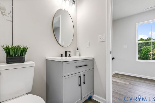 660 S Jones St, Petersburg, VA 23803
