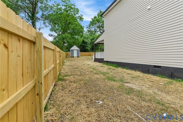 660 S Jones St, Petersburg, VA 23803